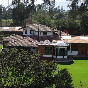 Lodge Zaysant Puembo