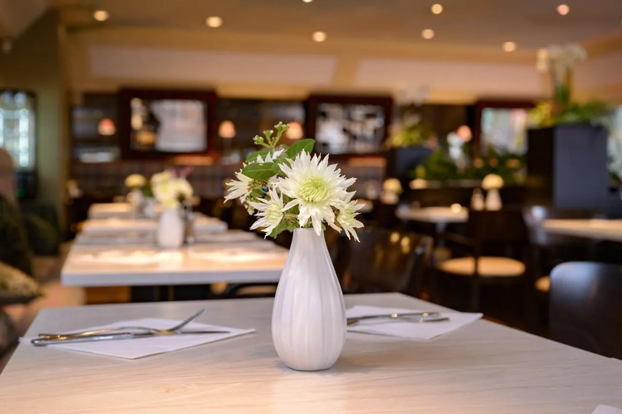 Hotel Parc Plaza Luxembourg 3*,